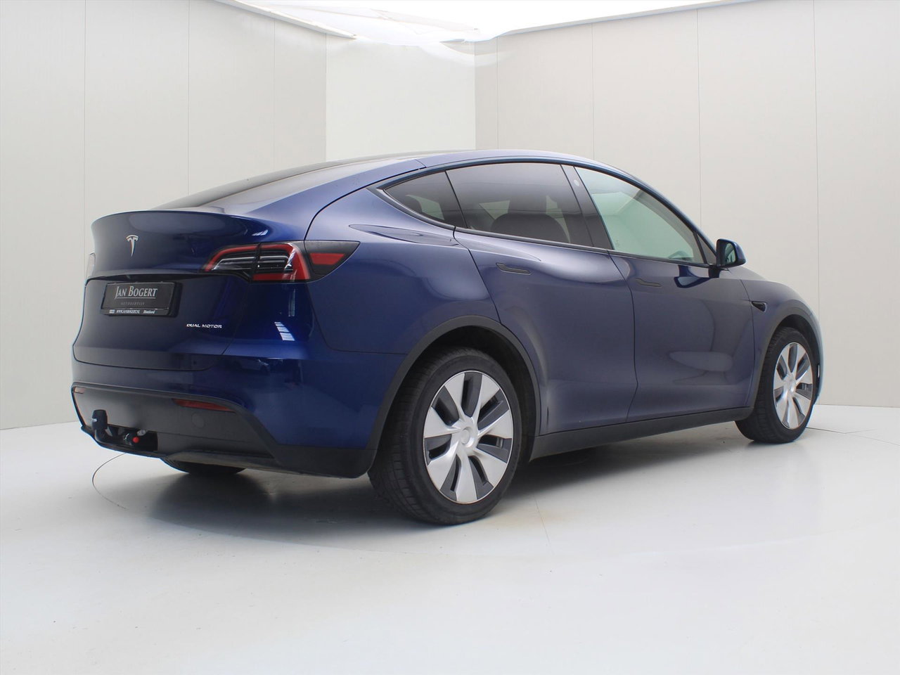 Tesla Model Y Long Range AWD 75kWh 351pk 93.6% SoH [ TREKHAAK+AMD RYZEN+AUTOPILOT+19 INCH+PREMIUM AUDIO ]