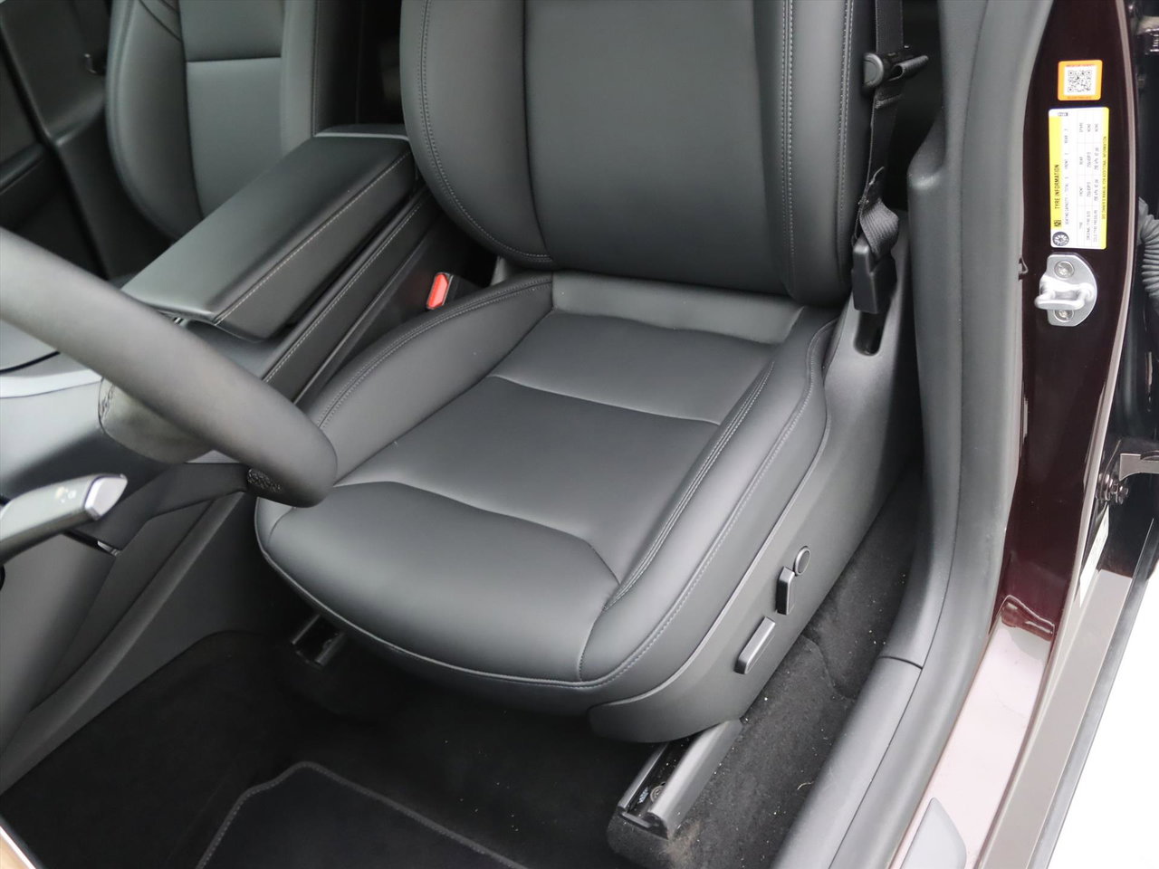 Tesla Model Y Long Range AWD 75kWh 351pk 93.1% SoH [ TREKHAAK+AMD RYZEN+AUTOPILOT+19 INCH+PREMIUM AUDIO ] 24