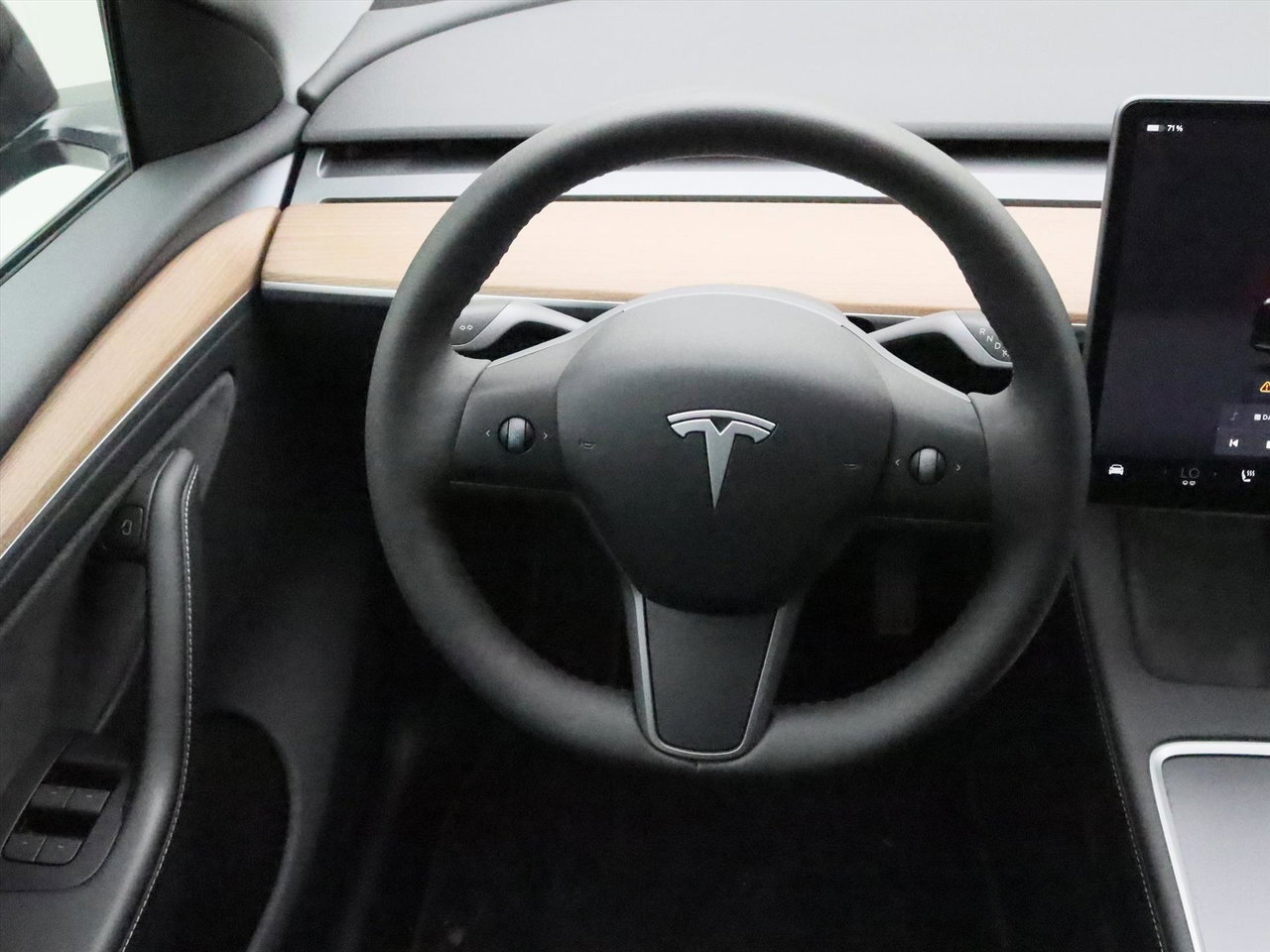 Tesla Model Y Long Range AWD 75kWh 351pk 93.1% SoH [ TREKHAAK+AMD RYZEN+AUTOPILOT+19 INCH+PREMIUM AUDIO ] 18