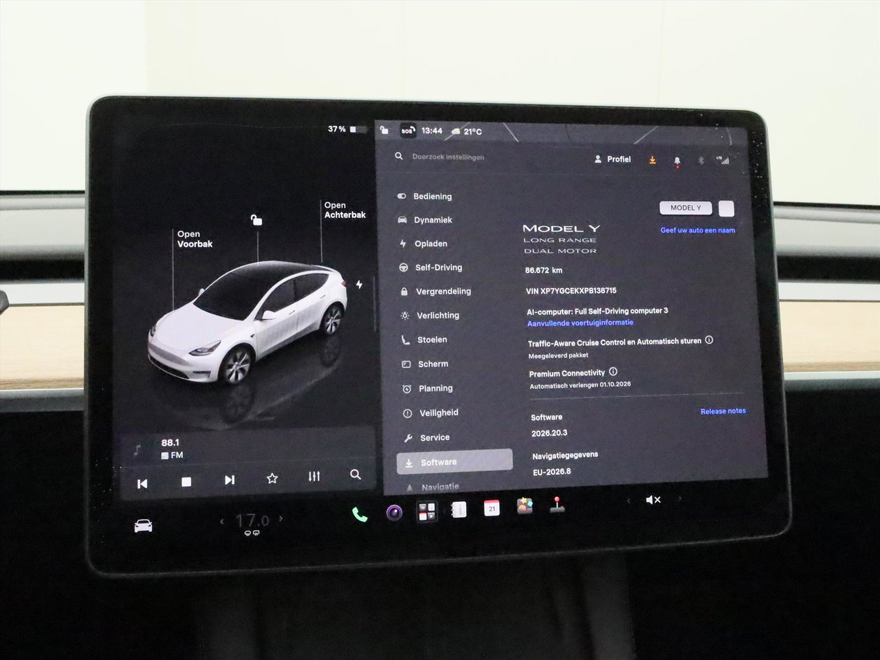 Tesla Model Y Long Range AWD 75kWh 351pk 91.9% SoH [ TREKHAAK+AMD RYZEN+AUTOPILOT+19 INCH+PREMIUM AUDIO ] 25