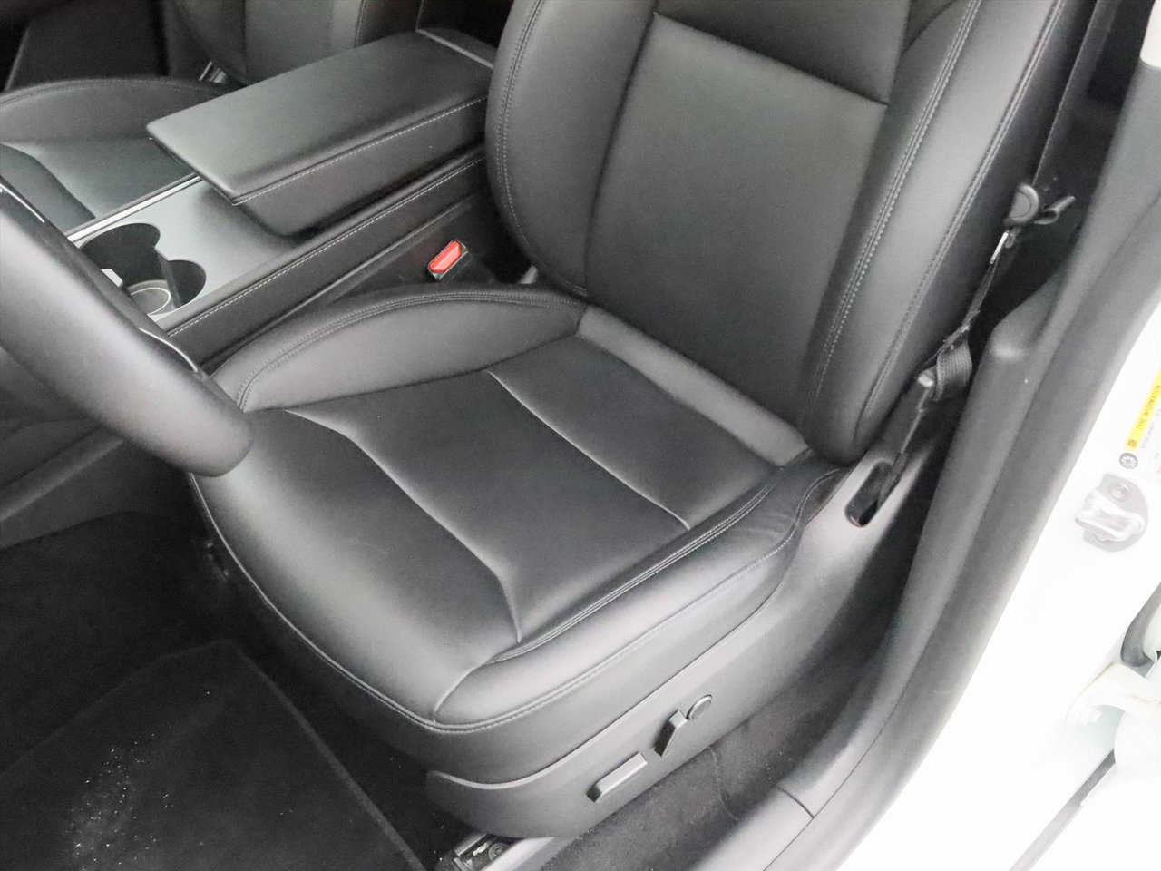 Tesla Model Y Long Range AWD 75kWh 351pk 91.9% SoH [ TREKHAAK+AMD RYZEN+AUTOPILOT+19 INCH+PREMIUM AUDIO ] 17