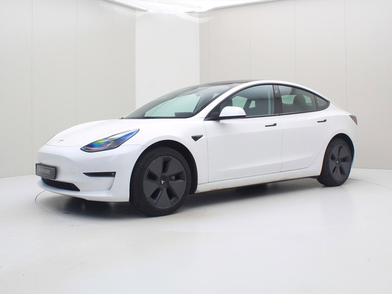 Tesla Model 3 Long-Range RWD 299pk [ AMD RYZEN+WARMTEPOMP+AUTOPILOT+LEDER+CAMERA+CLIMAAT+PDC+NAVIGATIE ] 8