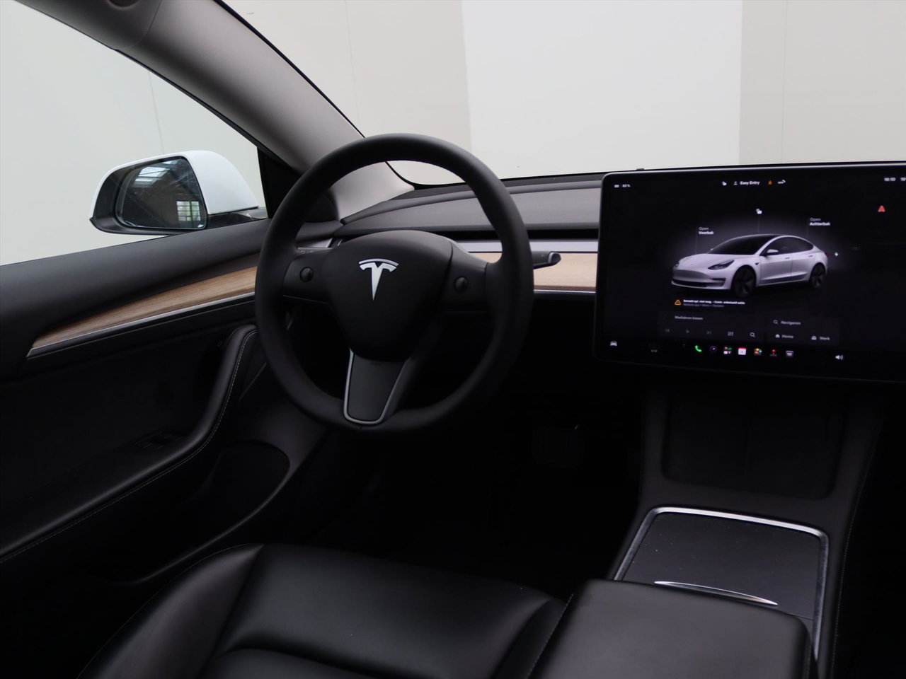Tesla Model 3 Standard RWD Plus FACELIFT [ AMD RYZEN+LFP-ACCU+WARMTEPOMP+AUTOPILOT ] 17