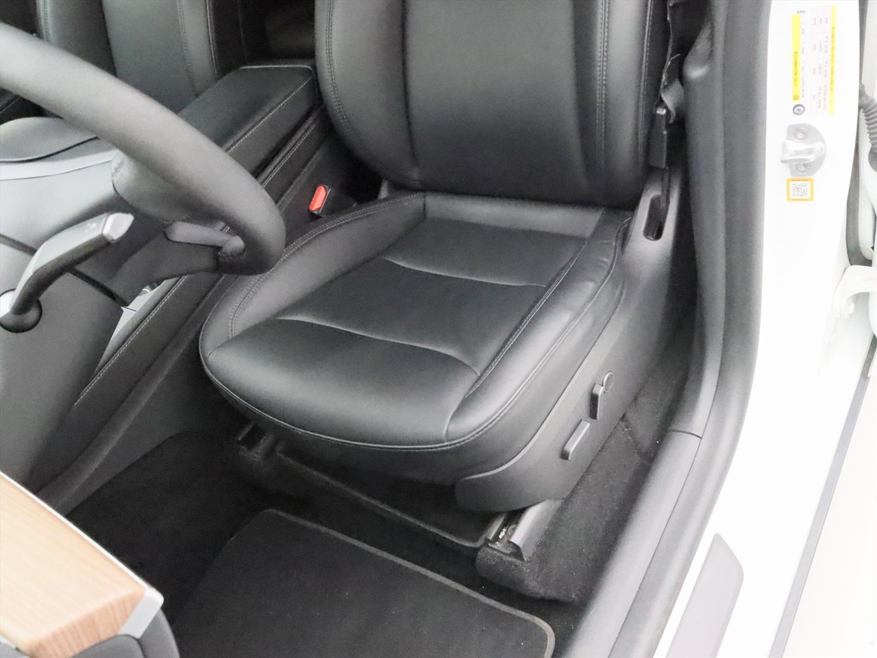 Tesla Model Y Long Range AWD 75kWh 351pk 91.8% SoH [ TREKHAAK+AMD RYZEN+AUTOPILOT+19 INCH+PREMIUM AUDIO ] 23
