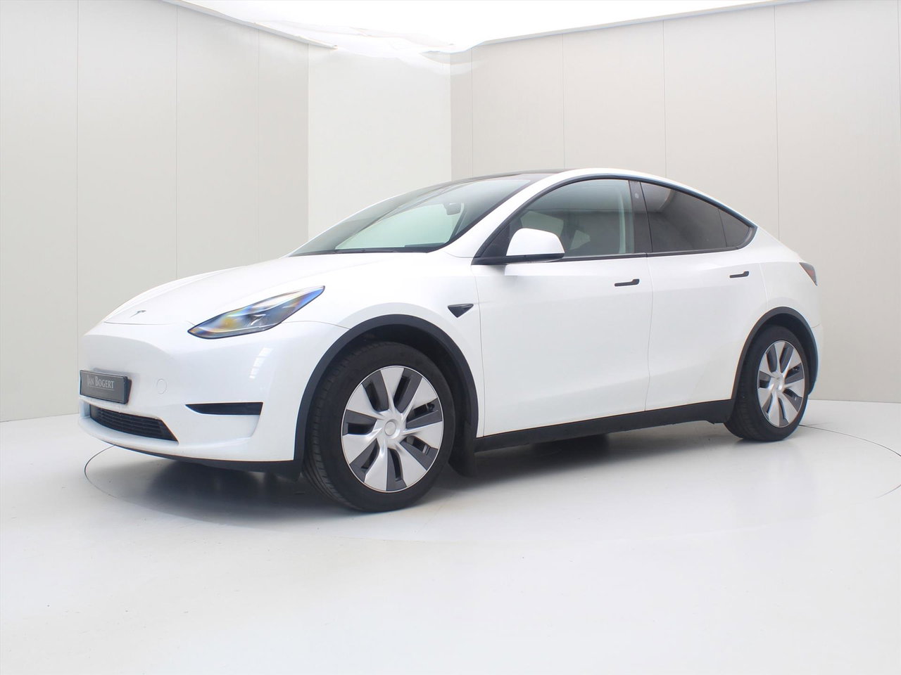 Tesla Model Y Standard RWD Plus [ AMD RYZEN+AUTOPILOT+19 INCH+PREMIUM AUDIO ] 6