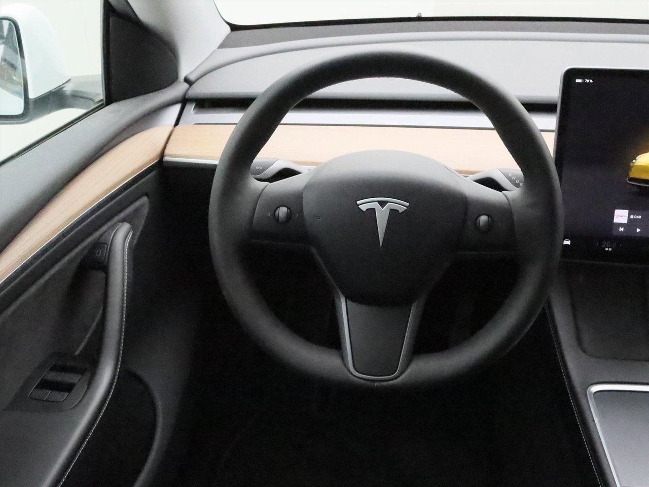 Tesla Model Y Standard RWD Plus [ AMD RYZEN+AUTOPILOT+19 INCH+PREMIUM AUDIO ] 17