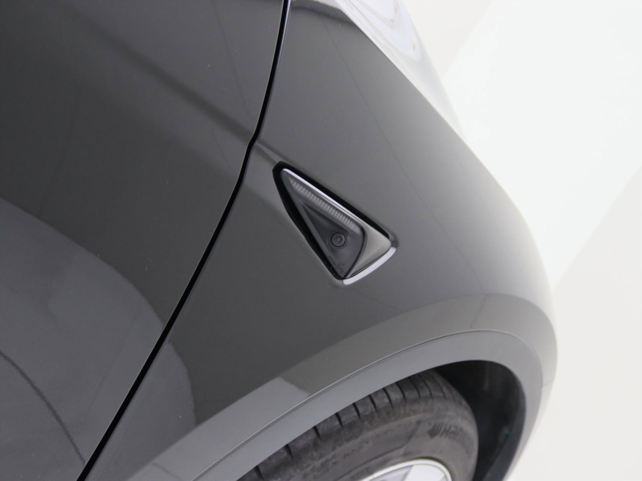 Tesla Model Y Long Range AWD 75kWh 351pk 96% SoH [ AMD RYZEN+AUTOPILOT+19 INCH+PREMIUM AUDIO ] 13