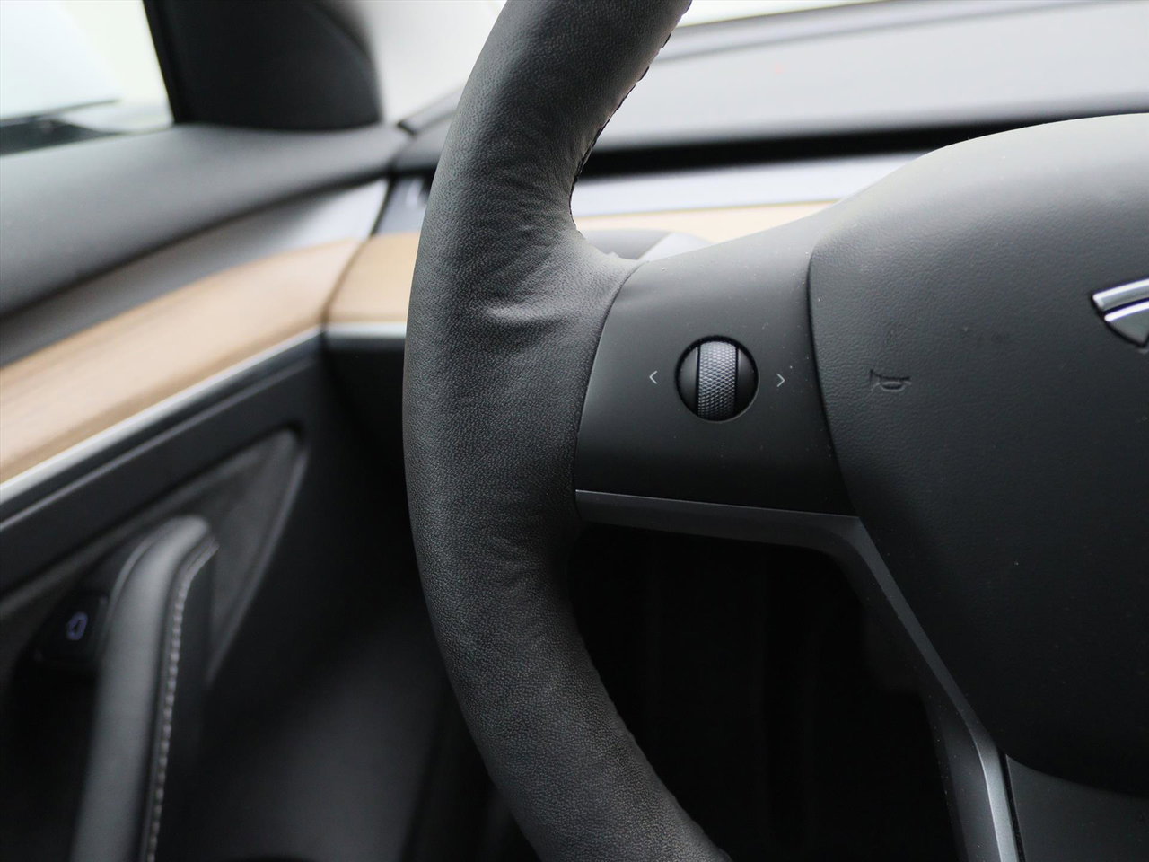 Tesla Model 3 Standard RWD Plus 92,7% SoH UPGRADE [ AMD RYZEN+LFP-ACCU+WARMTEPOMP+AUTOPILOT+60 kWh+PREMIUM AUDIO ] 28