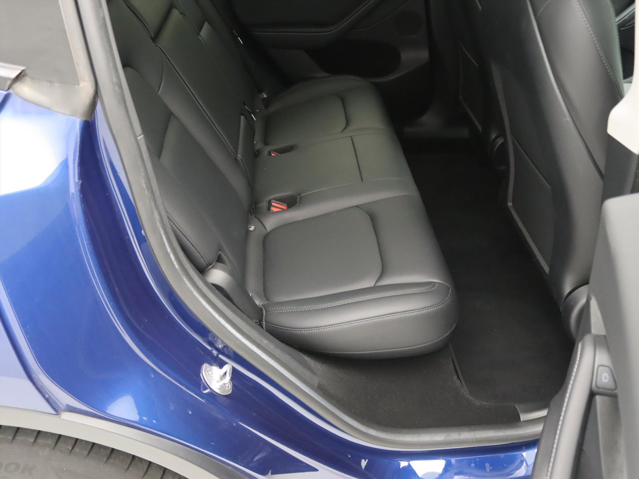 Tesla Model Y Standard RWD Plus 95.5% SoH [ AMD RYZEN+AUTOPILOT+19 INCH+PREMIUM AUDIO ] 13