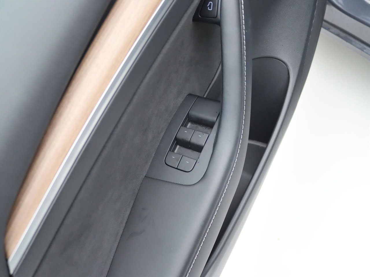Tesla Model 3 Standard RWD Plus UPGRADE 95.7% SoH [ TREKHAAK+LFP-ACCU+WARMTEPOMP+AUTOPILOT+60 kWh ] 25