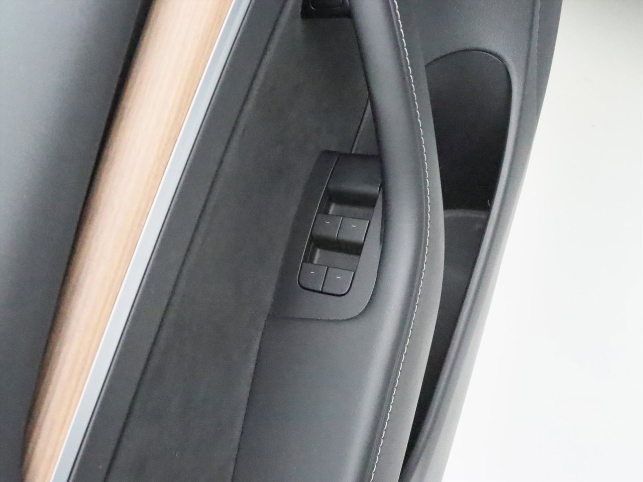 Tesla Model 3 Standard RWD Plus UPGRADE 94.8% SoH [ LFP-ACCU+WARMTEPOMP+AUTOPILOT+60 kWh ] 27