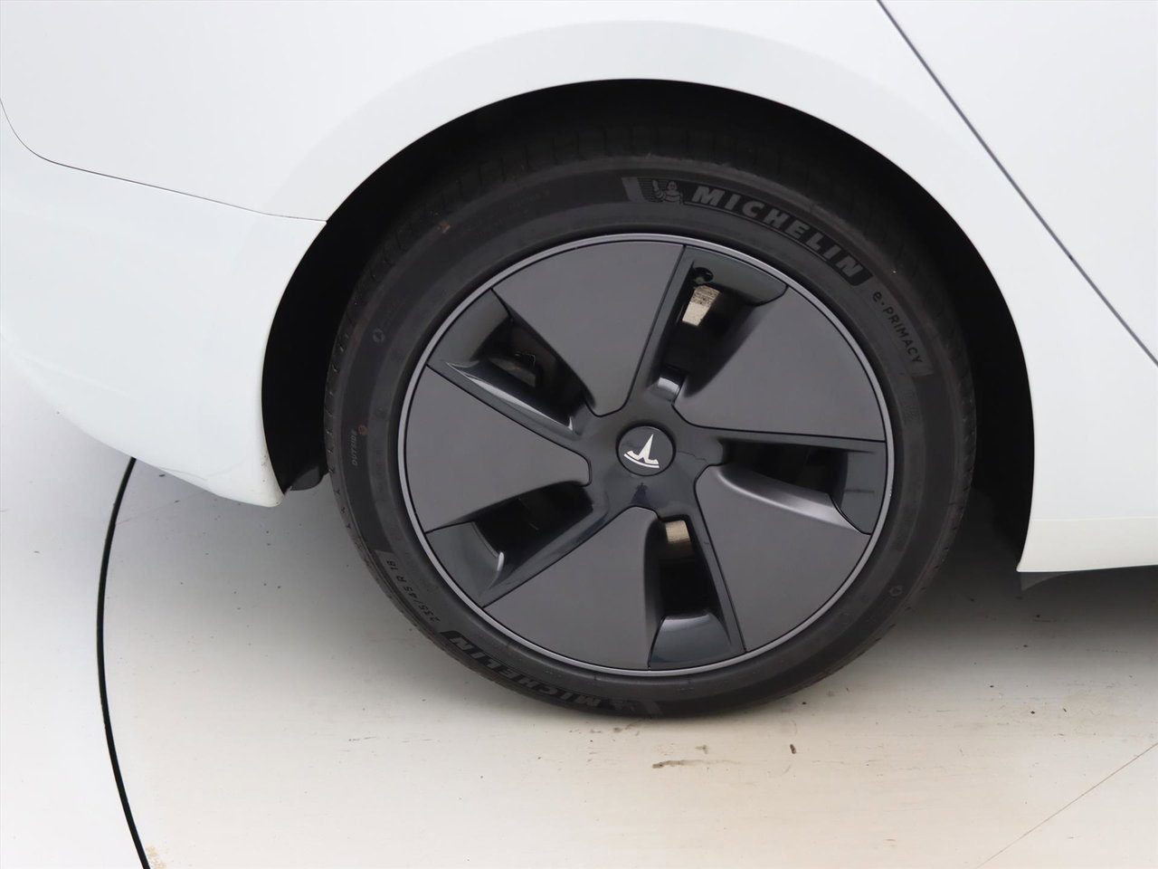 Tesla Model 3 Standard RWD Plus UPGRADE 94.8% SoH [ LFP-ACCU+WARMTEPOMP+AUTOPILOT+60 kWh ] 8
