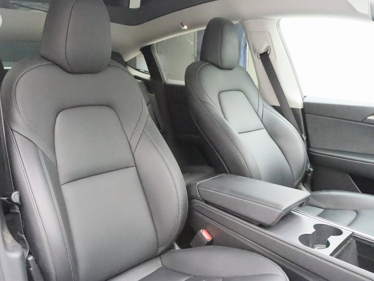 Tesla Model Y Standard RWD Plus 94.2% SoH [ AMD RYZEN+AUTOPILOT+19 INCH+PREMIUM AUDIO ] 15