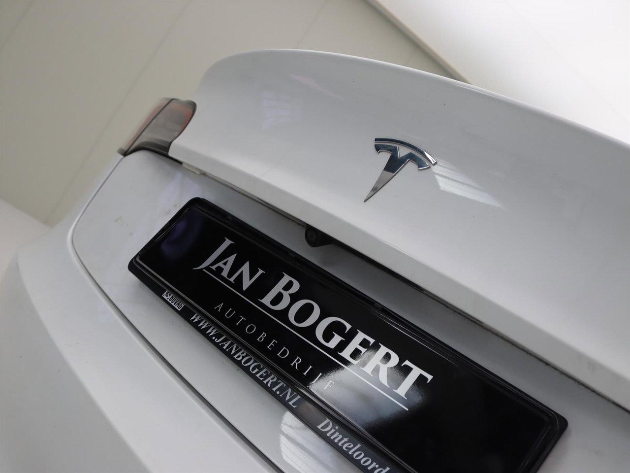Tesla Model 3 Standard RWD Plus UPGRADE 95.9% SoH [ LFP-ACCU+WARMTEPOMP+AUTOPILOT+60 kWh ] 25