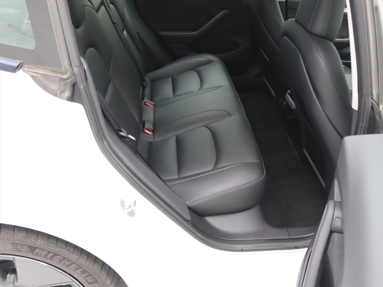 Tesla Model 3 Standard RWD Plus UPGRADE 95.9% SoH [ LFP-ACCU+WARMTEPOMP+AUTOPILOT+60 kWh ] 15