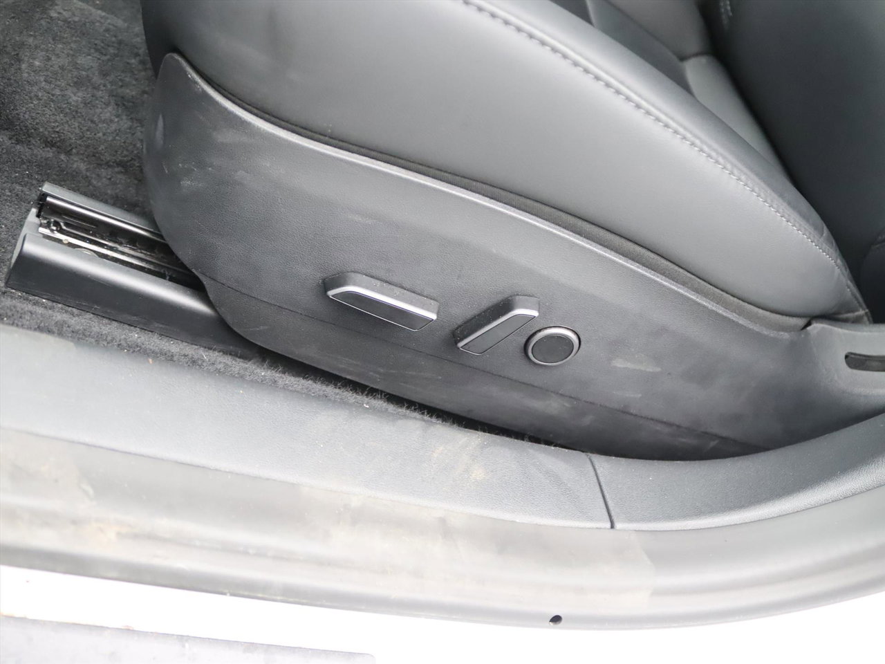 Tesla Model 3 Standard RWD Plus UPGRADE 95% SoH [ LFP-ACCU+WARMTEPOMP+AUTOPILOT+60 kWh ] 23