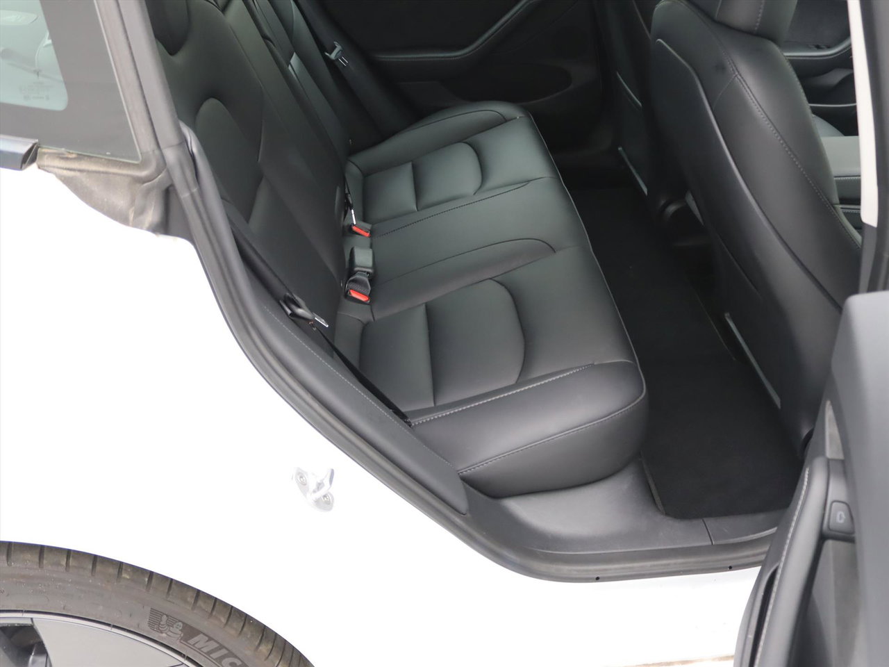 Tesla Model 3 Standard RWD Plus UPGRADE 95% SoH [ LFP-ACCU+WARMTEPOMP+AUTOPILOT+60 kWh ] 14
