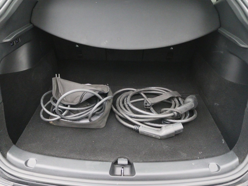 Tesla Model Y 23