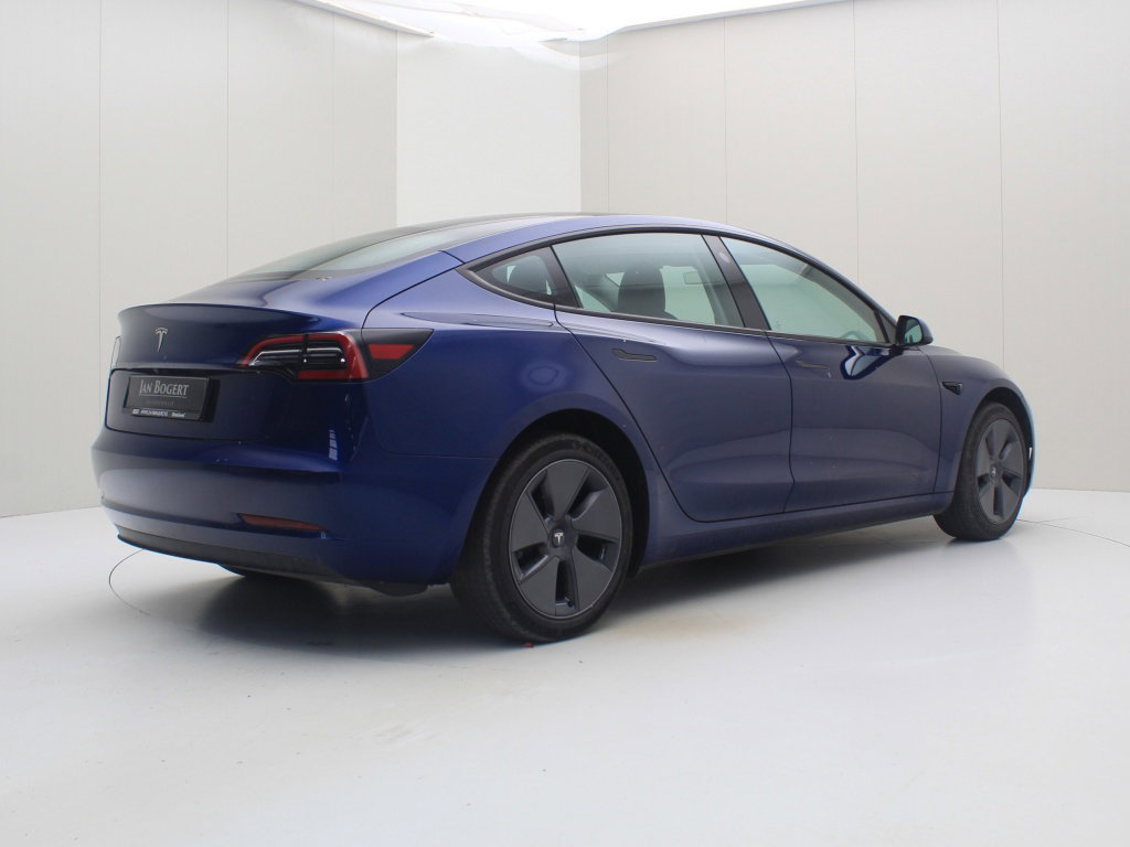 Tesla Model 3 3