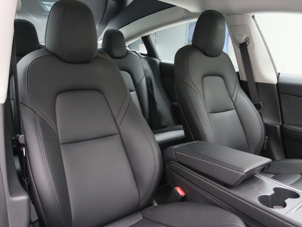 Tesla Model 3 17