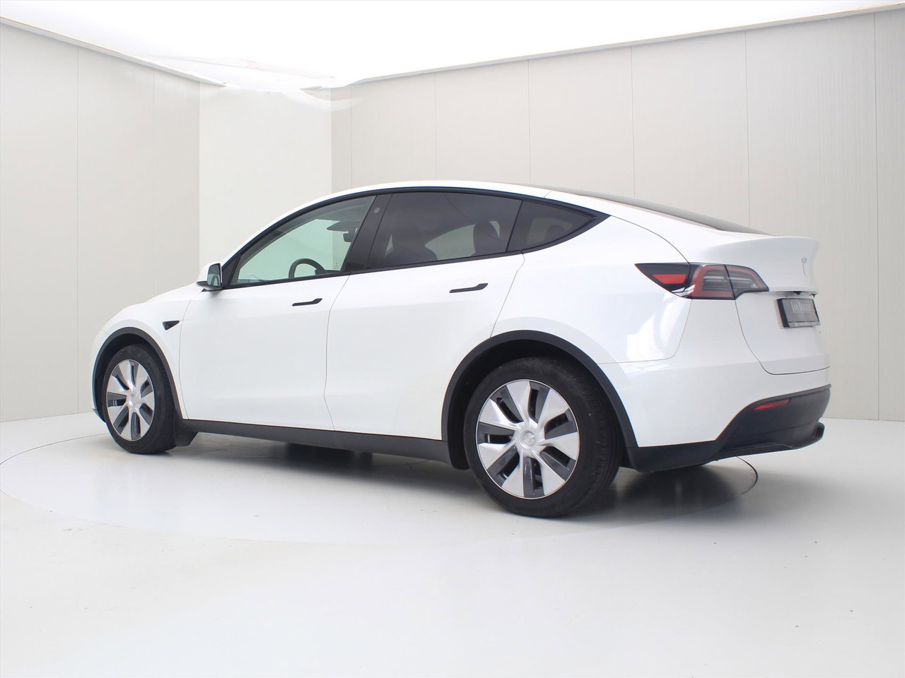 Tesla Model Y Long Range RWD 75kWh 299pk 94.5% SoH [ AMD RYZEN+AUTOPILOT+19 INCH+PREMIUM AUDIO ] 3