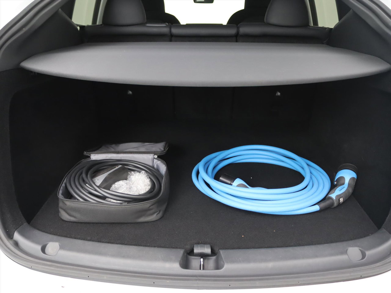 Tesla Model Y Long Range RWD 75kWh 299pk 94.5% SoH [ AMD RYZEN+AUTOPILOT+19 INCH+PREMIUM AUDIO ] 9