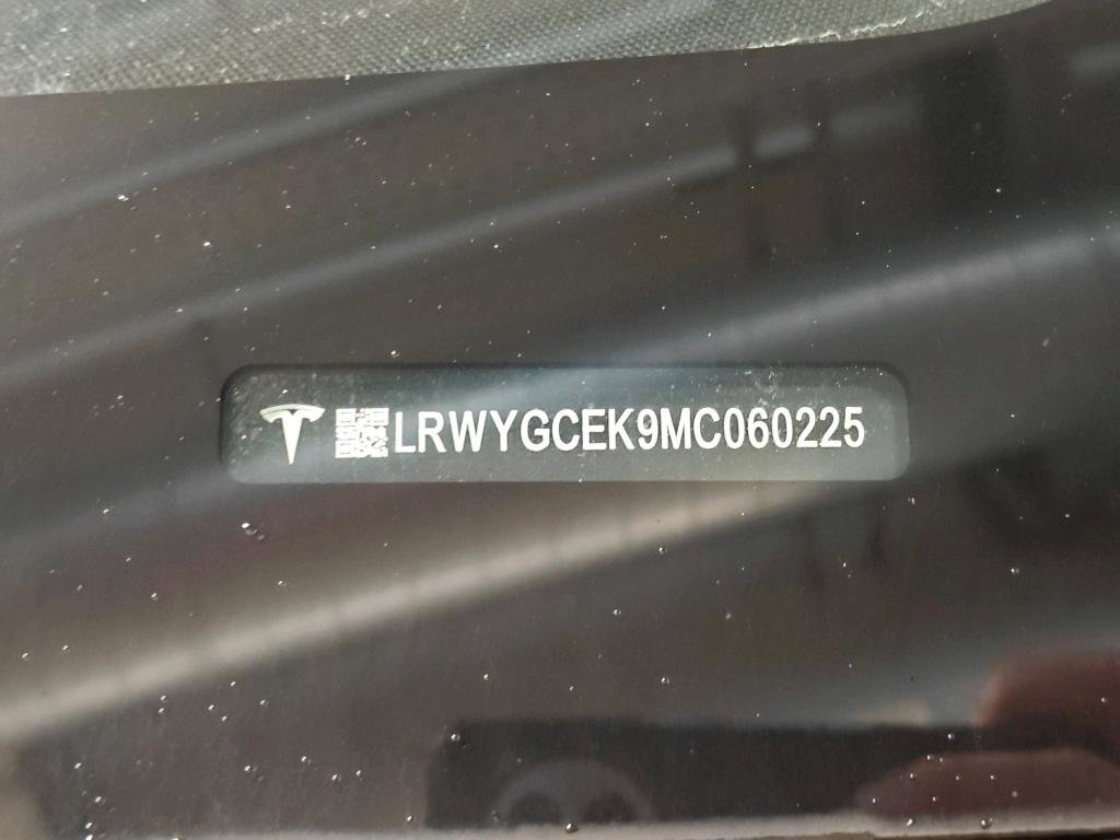 Tesla Model Y Long Range 351pk AWD 90,2 SoH [ TREKHAAK+AUTOPILOT+19 INCH+PREMIUM AUDIO ] 10