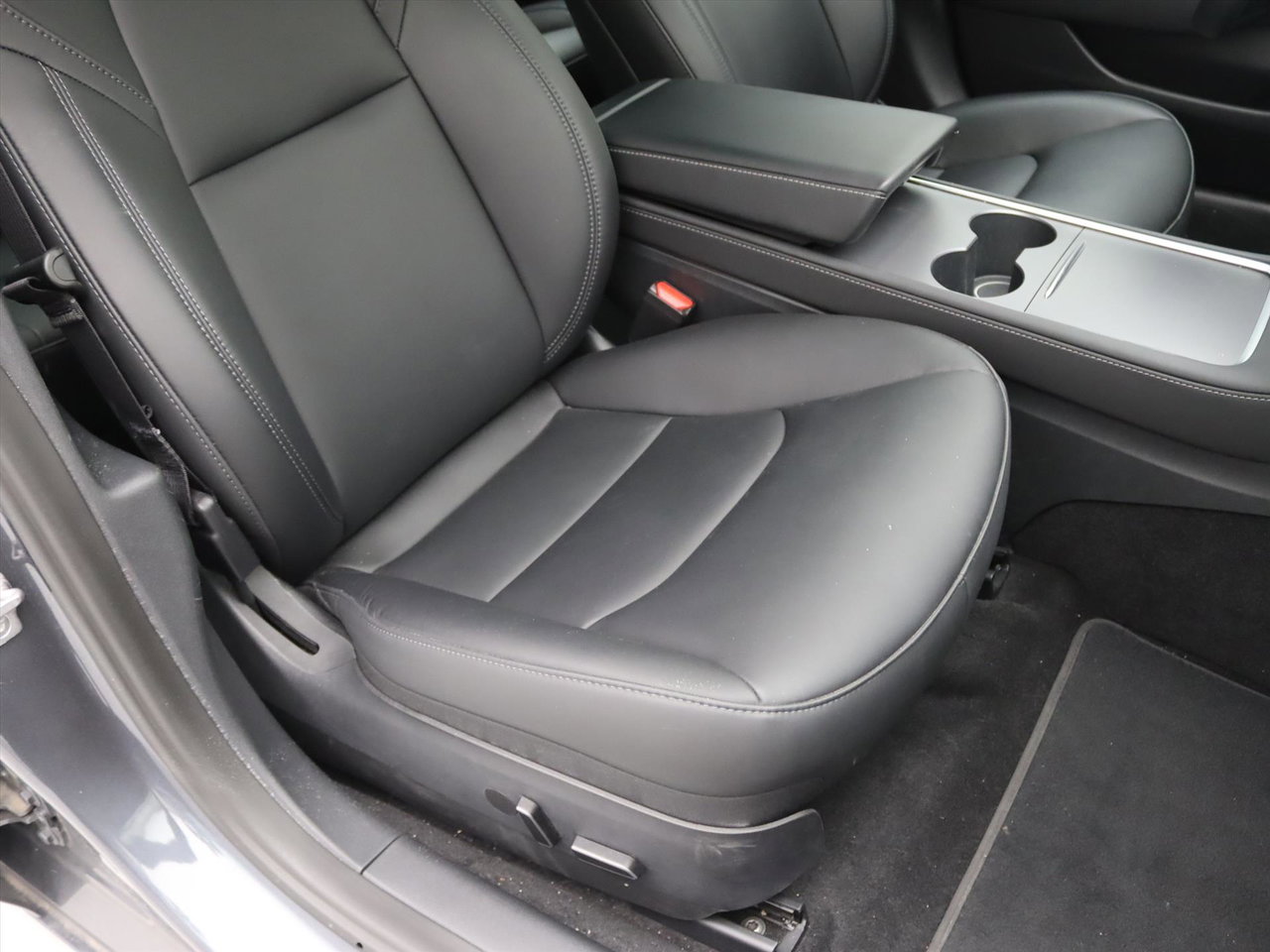 Tesla Model 3 Long-Range AWD 351pk 75 kWh UPGRADE 94.2% SoH [ AMD RYZEN+WARMTEPOMP+AUTOPILOT ] 20