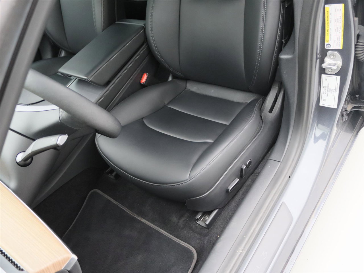Tesla Model 3 Long-Range AWD 351pk 75 kWh UPGRADE 94.2% SoH [ AMD RYZEN+WARMTEPOMP+AUTOPILOT ] 26