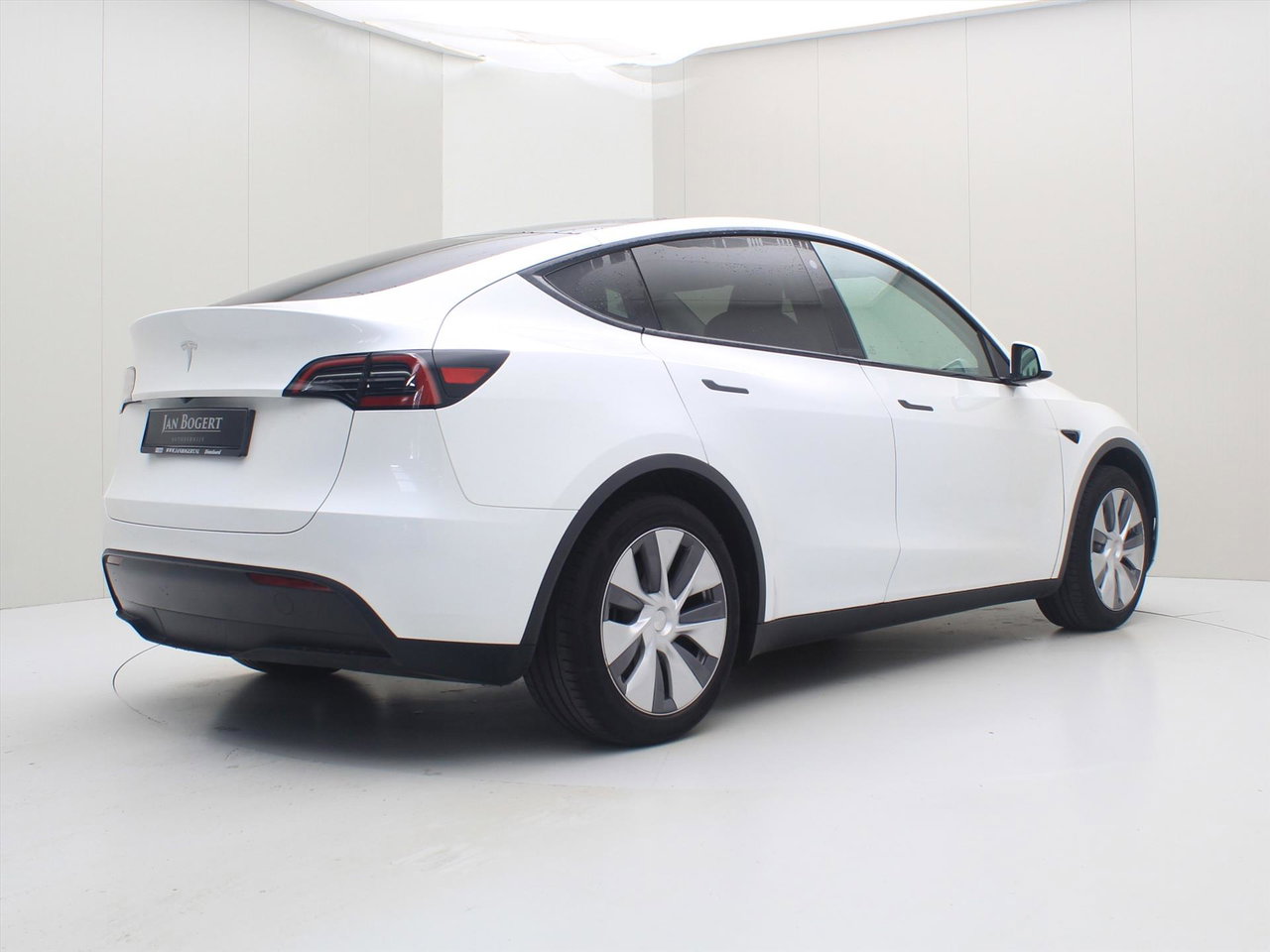 Tesla Model Y Long Range RWD 75kWh 299pk 95% SoH [ AMD RYZEN+AUTOPILOT+19 INCH+600KM WLTP ] 3
