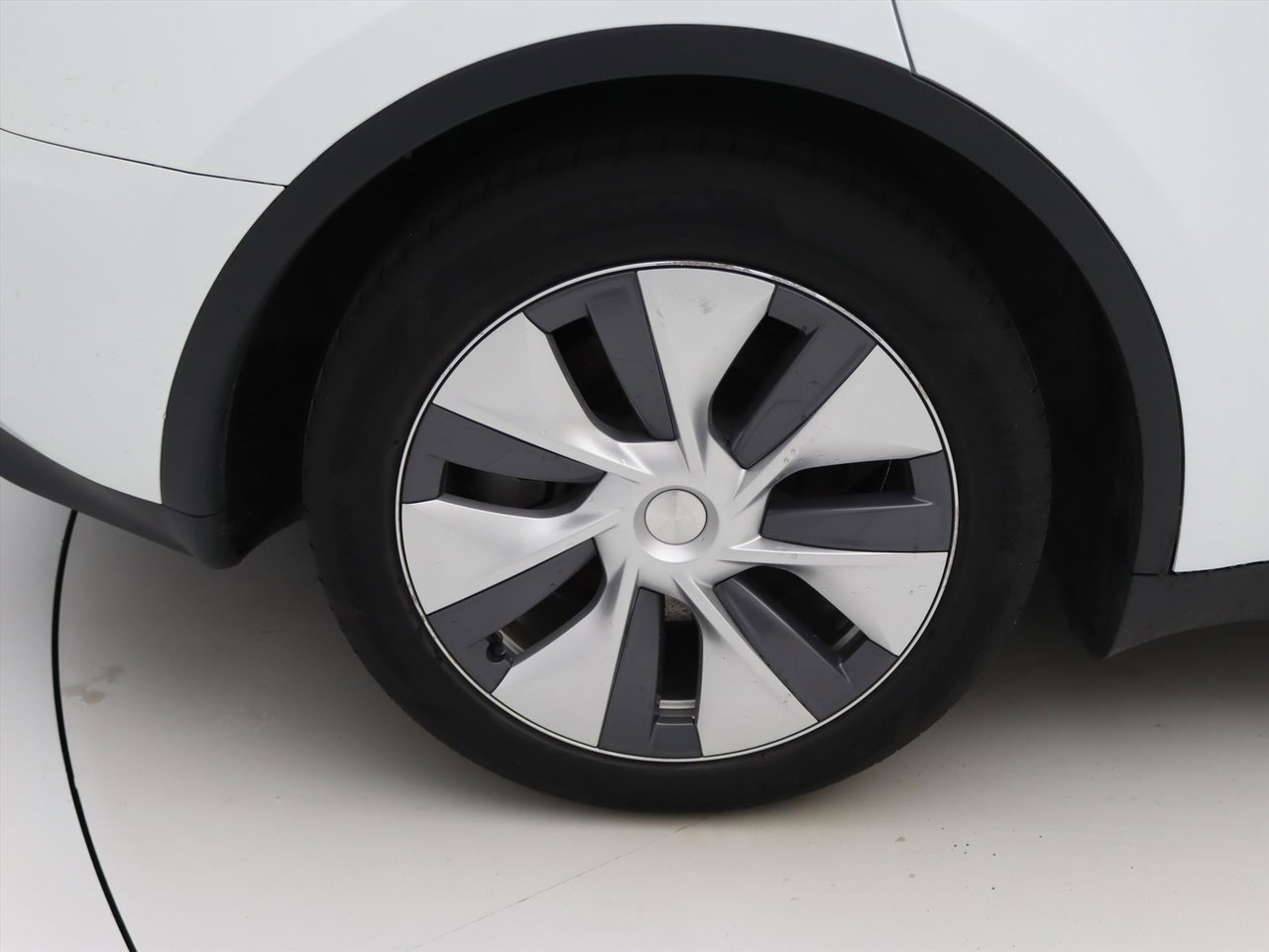 Tesla Model Y Long Range RWD 75kWh 299pk 95% SoH [ AMD RYZEN+AUTOPILOT+19 INCH+600KM WLTP ] 12