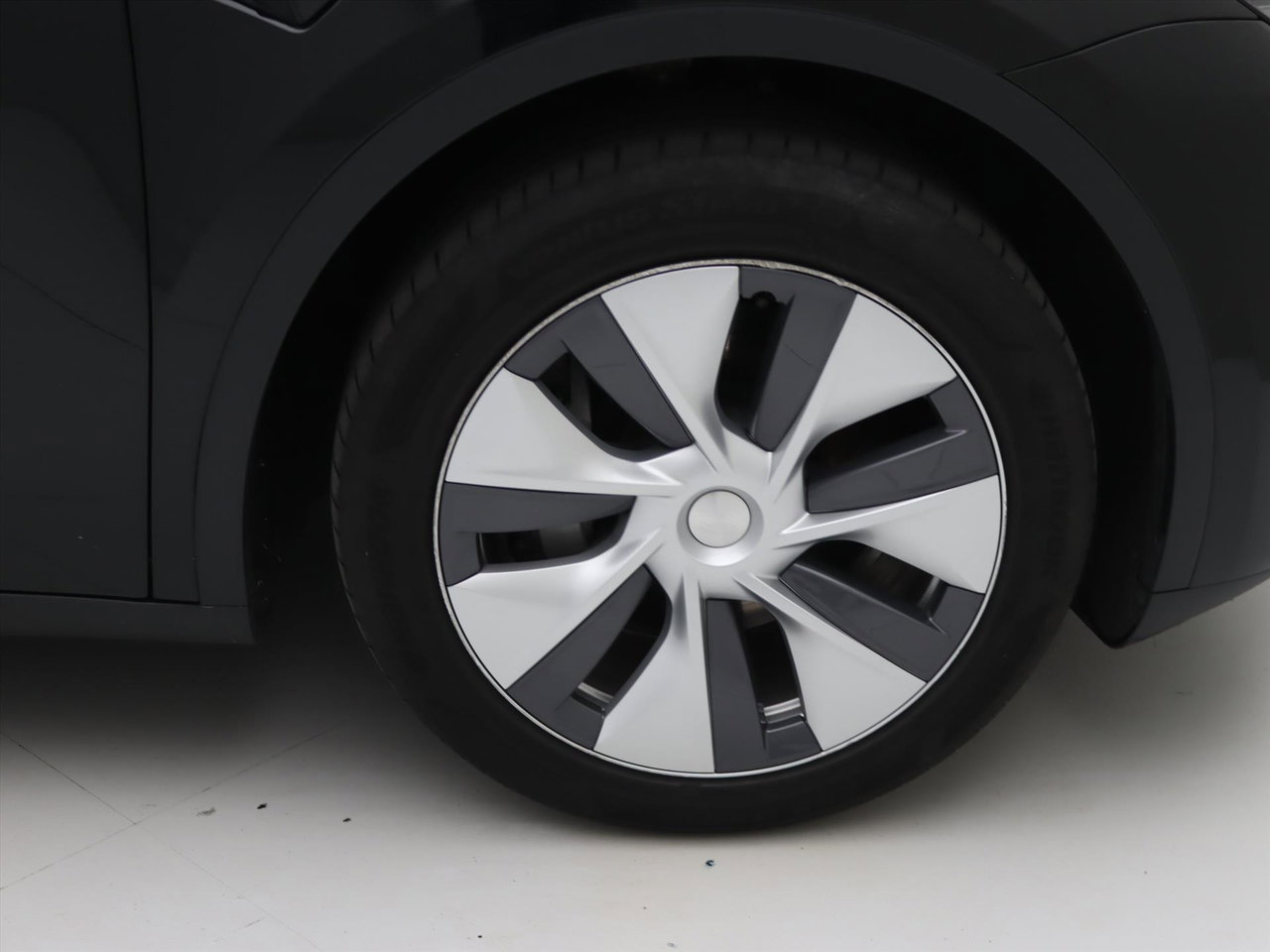 Tesla Model Y Standard RWD Plus 351pk 93,4% SoH [ TREKHAAK+RYZEN AMD+LFP ACCU+AUTOPILOT+19 INCH ] 13