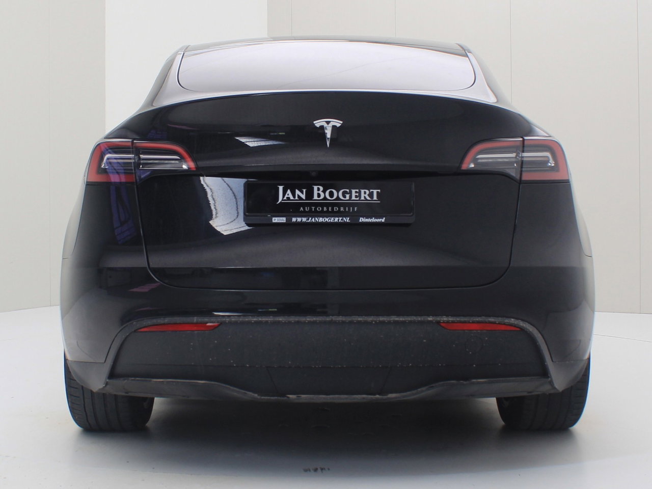 Tesla Model Y Standard RWD Plus 93.5% SoH [ AMD RYZEN+AUTOPILOT+19 INCH+PREMIUM AUDIO ] 7