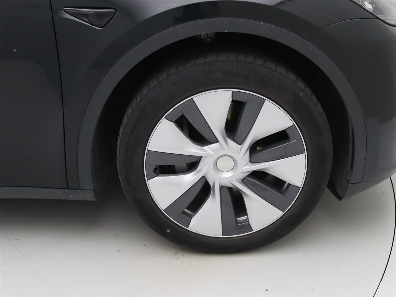 Tesla Model Y Standard RWD Plus 93.5% SoH [ AMD RYZEN+AUTOPILOT+19 INCH+PREMIUM AUDIO ] 13