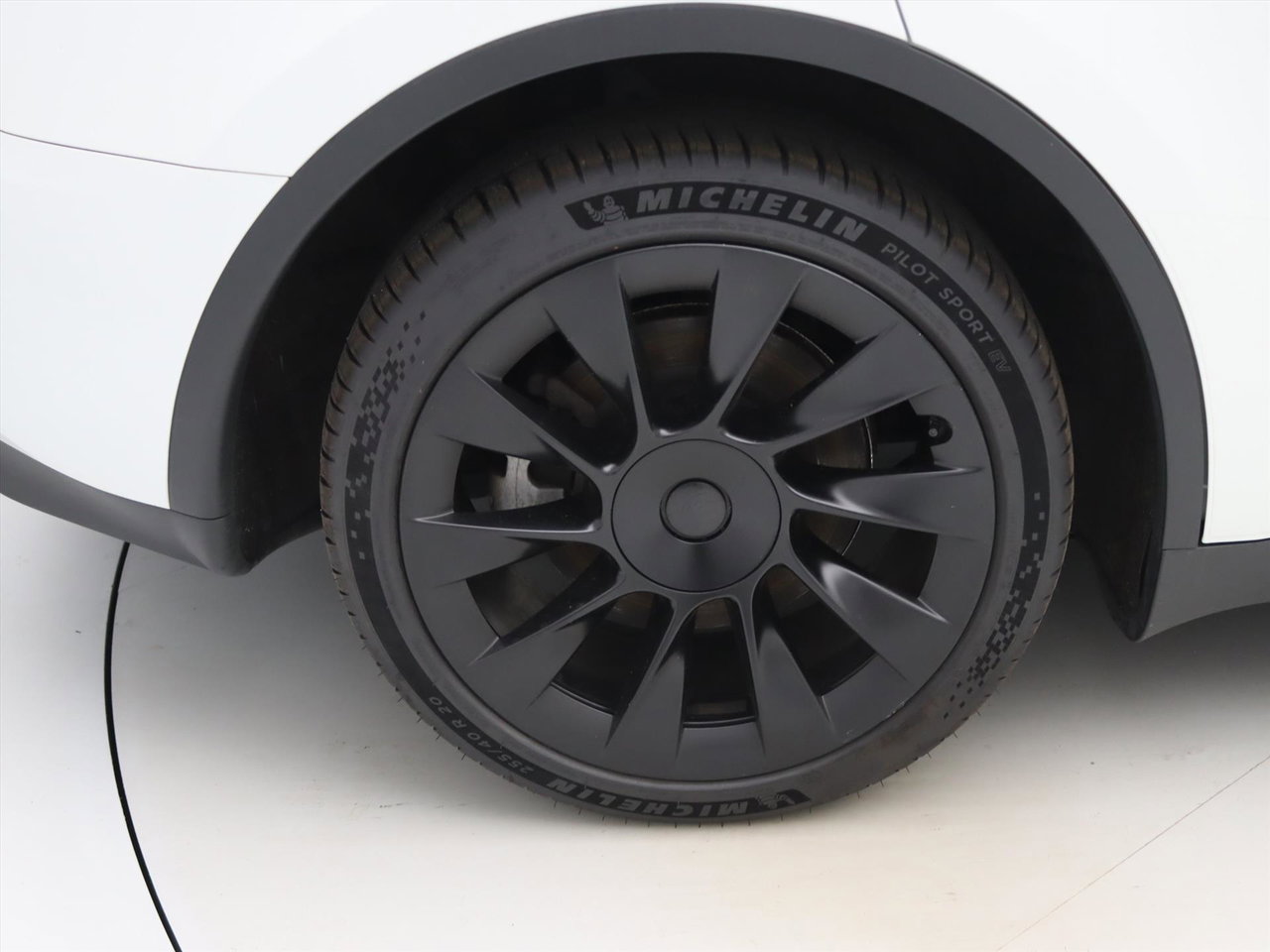 Tesla Model Y Long Range AWD 75kWh 351pk 92.2% SoH [ AMD RYZEN+AUTOPILOT+20 INCH+PREMIUM AUDIO ] 11