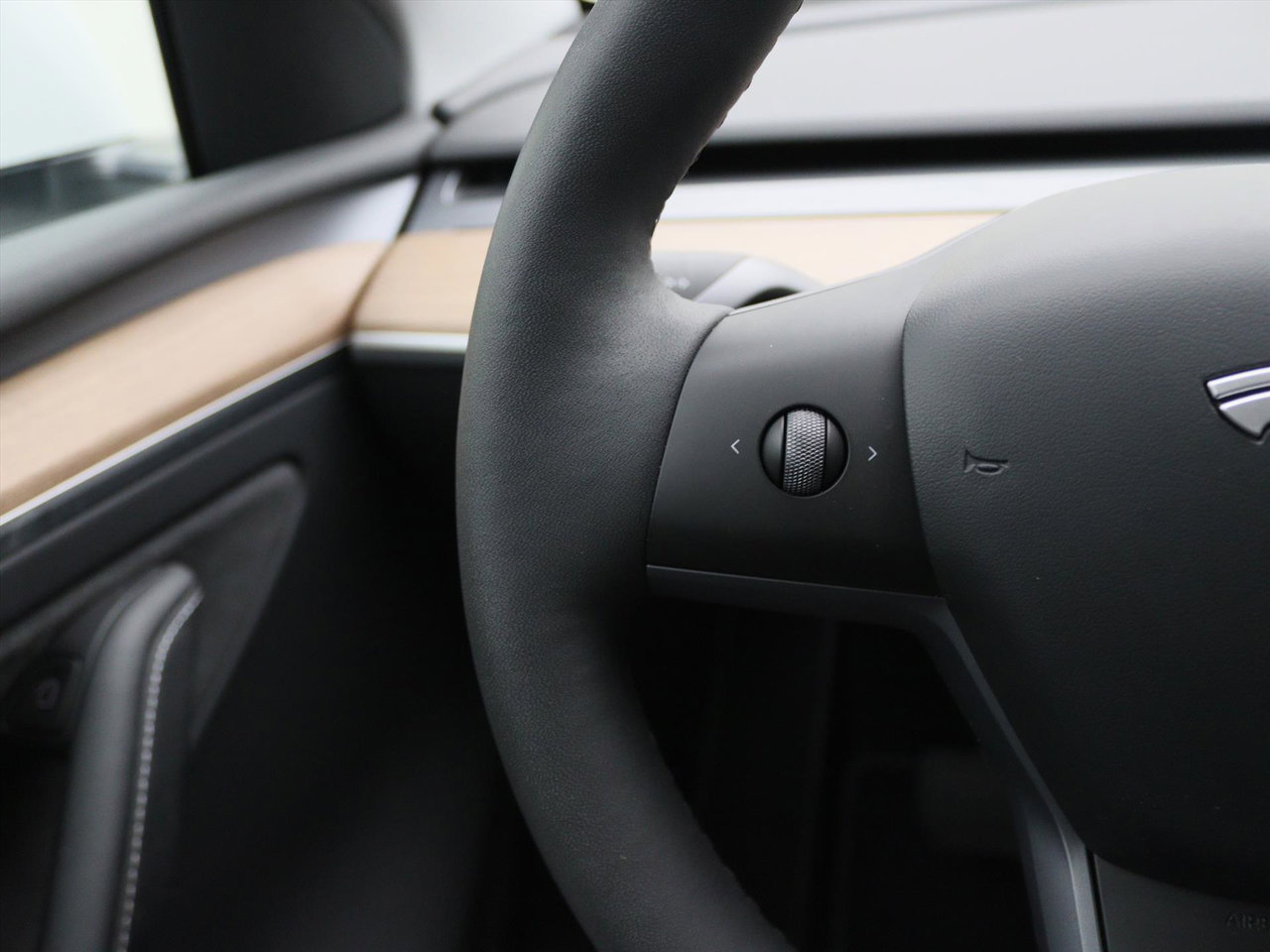 Tesla Model Y Long Range AWD 75kWh 351pk 92.2% SoH [ AMD RYZEN+AUTOPILOT+20 INCH+PREMIUM AUDIO ] 22