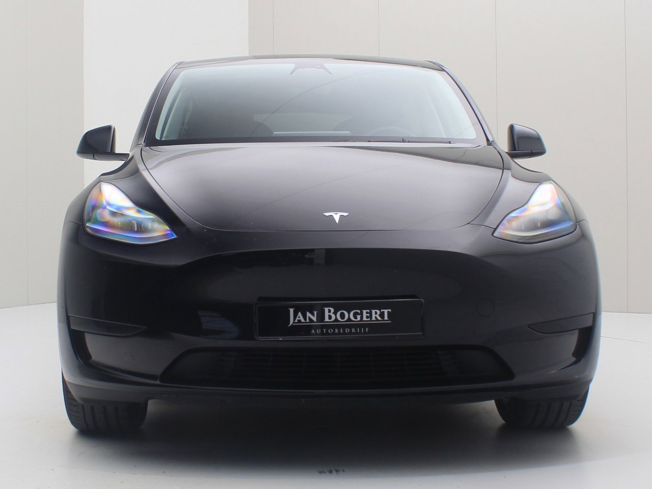 Tesla Model Y Standard RWD Plus 95% SoH [ AMD RYZEN+AUTOPILOT+19 INCH+PREMIUM AUDIO ] 6