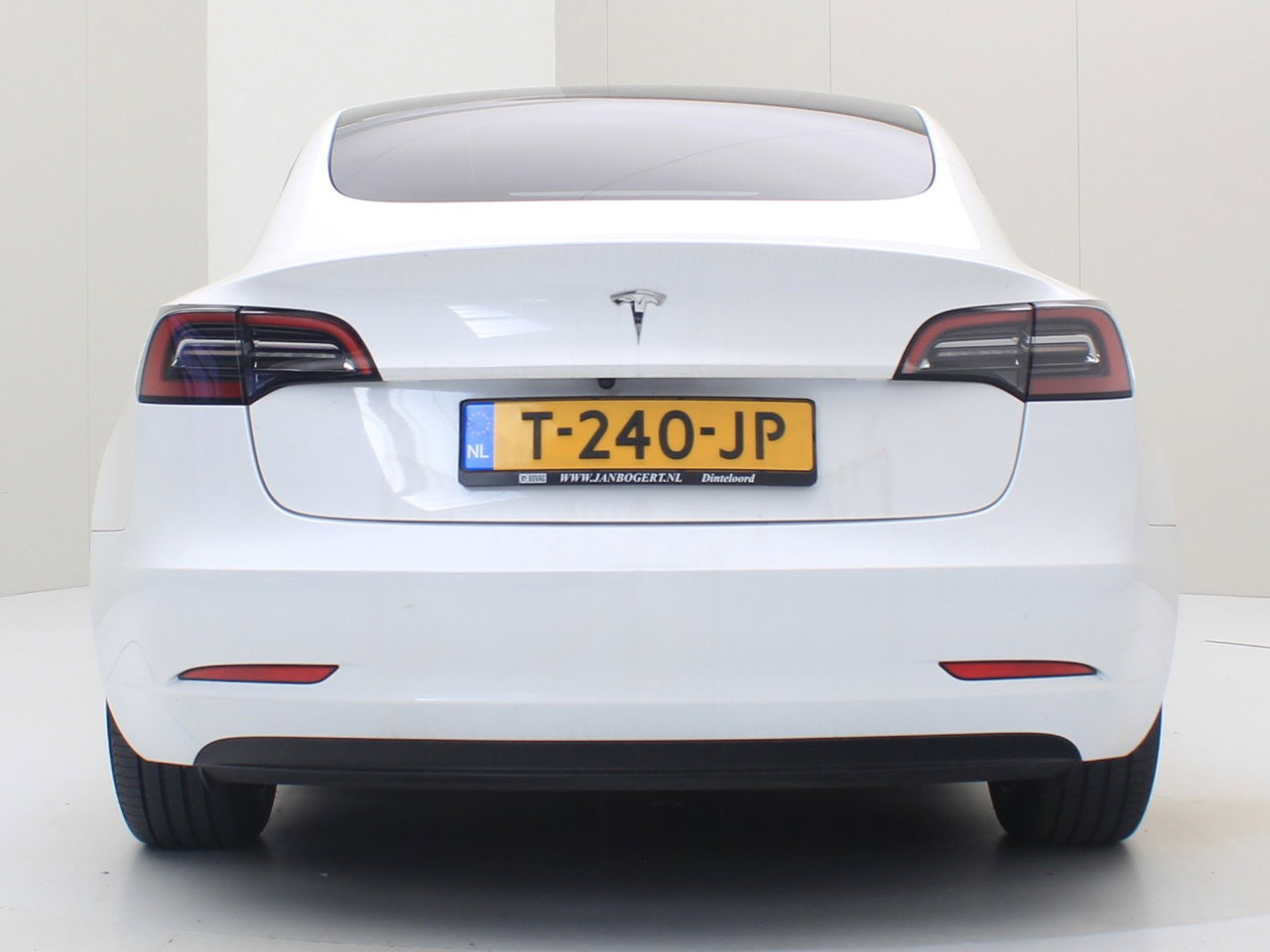 Tesla Model 3 Long-Range RWD 351pk 75 kWh 94% SoH UPGRADE [ RYZEN AMD+WARMTEPOMP+AUTOPILOT ] 7