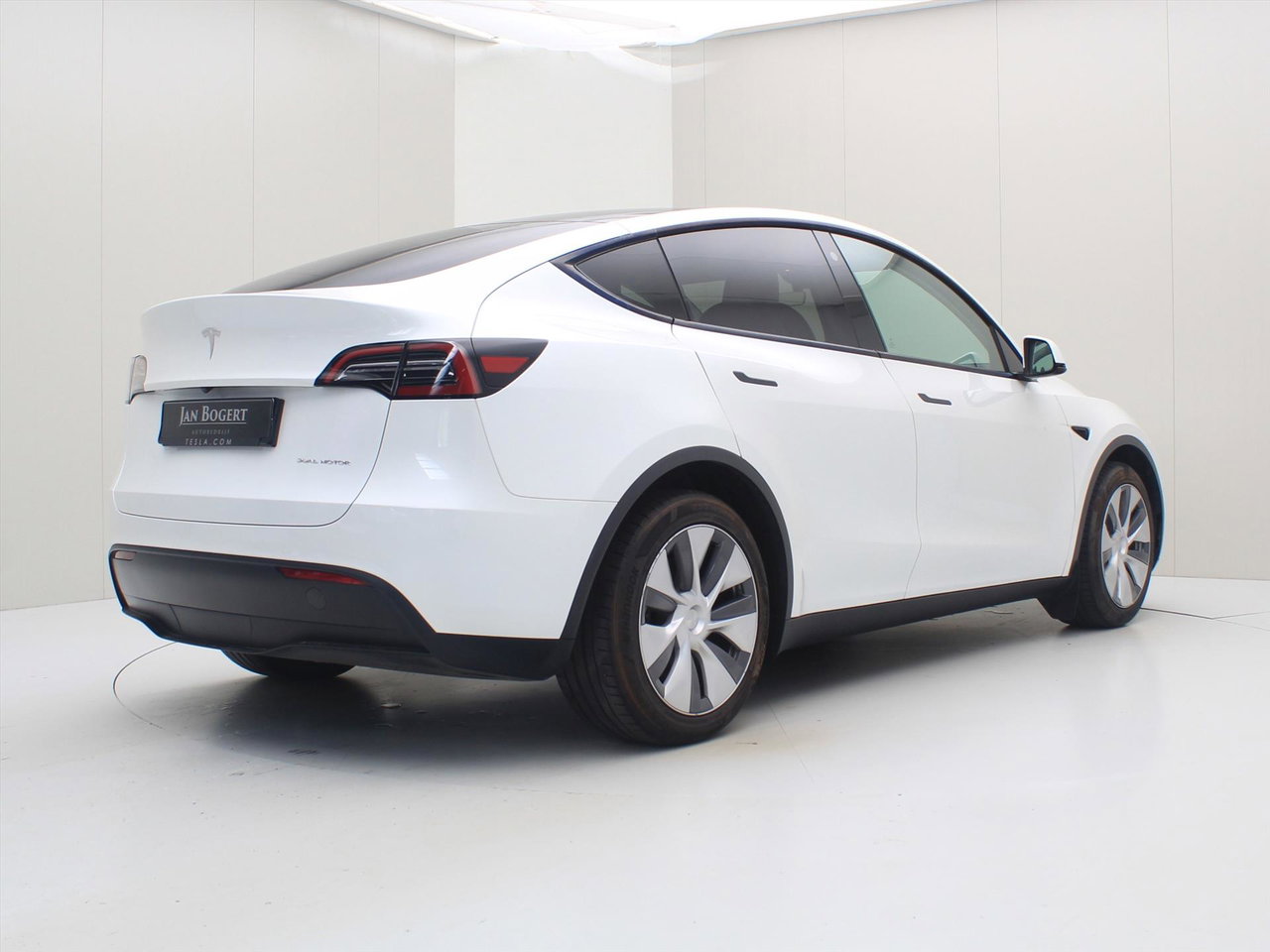 Tesla Model Y Long Range AWD 75kWh 351pk 93.2% SoH [ TREKHAAK+AMD RYZEN+AUTOPILOT+19 INCH+PREMIUM AUDIO ] 3