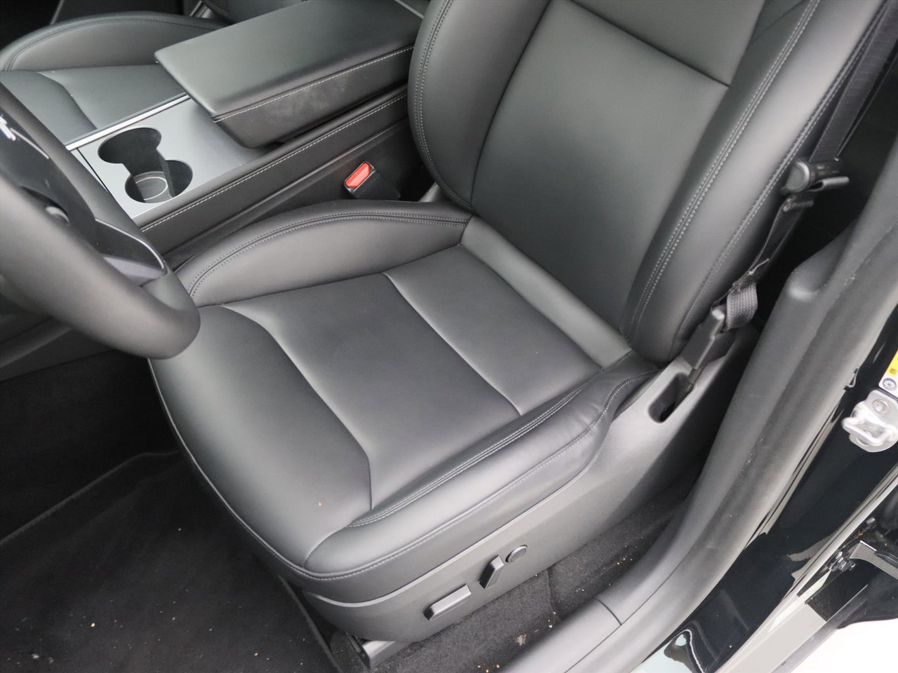 Tesla Model Y Long Range AWD 75kWh 351pk 93.7% SoH [ AMD RYZEN+AUTOPILOT+19 INCH+PREMIUM AUDIO ] 19