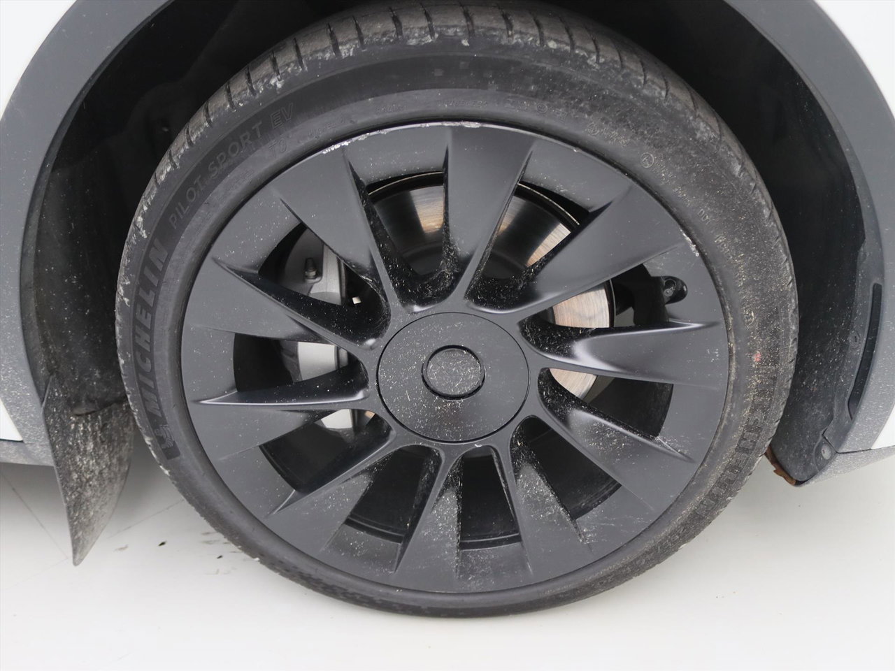 Tesla Model Y Long Range AWD 75kWh 351pk 93.7% SoH [ TREKHAAK+AMD RYZEN+AUTOPILOT+20 INCH+PREMIUM AUDIO ] 16