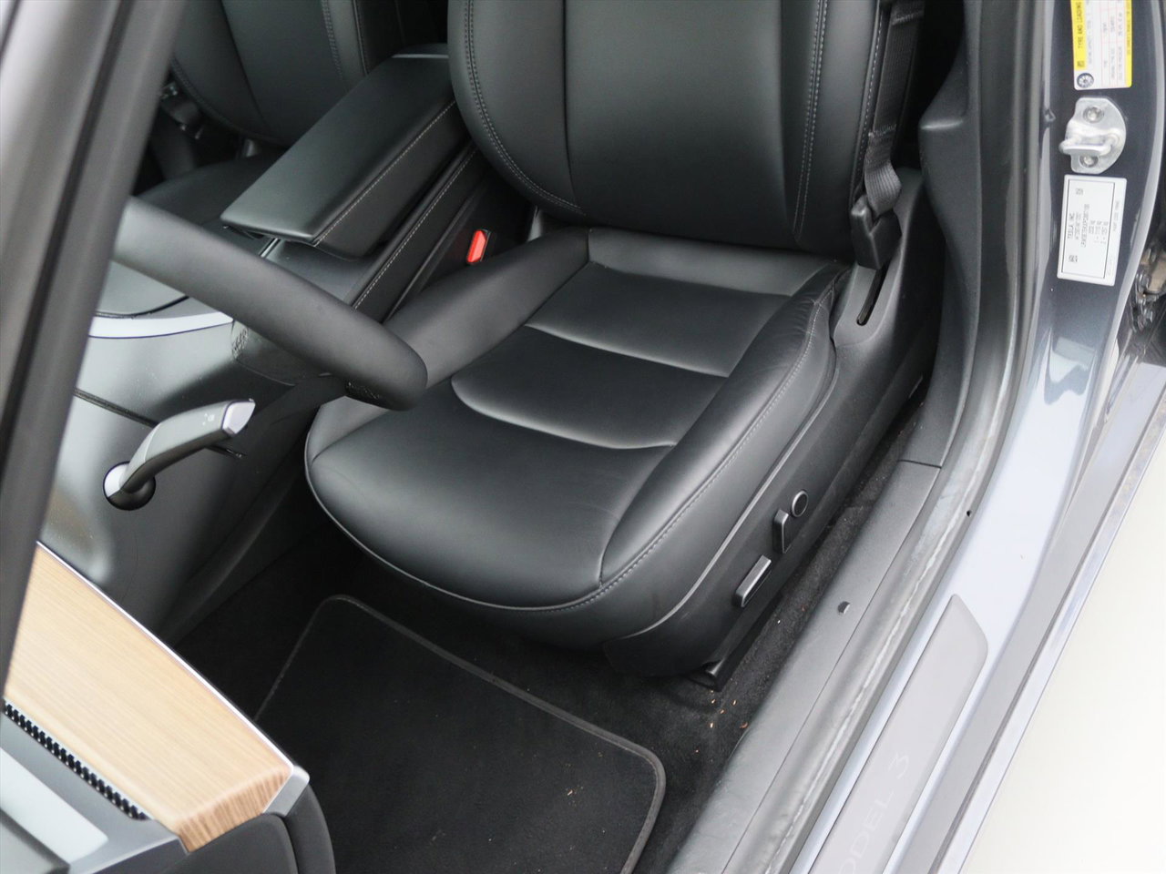 Tesla Model 3 Long Range AWD 75kWh 351pk 94.3% SoH [ AMD RYZEN+AUTOPILOT+19 INCH+PREMIUM AUDIO ] 26