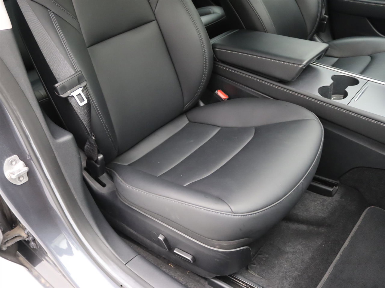 Tesla Model 3 Long Range AWD 75kWh 351pk 94.3% SoH [ AMD RYZEN+AUTOPILOT+19 INCH+PREMIUM AUDIO ] 20