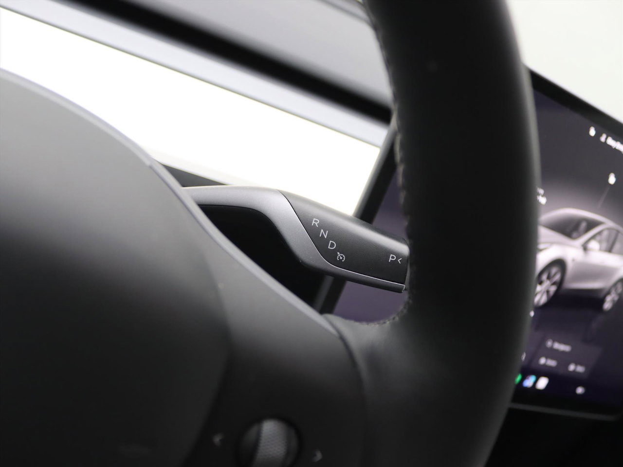Tesla Model Y Standard RWD Plus 299pk 92% SoH [ WIT LEDER+TREKHAAK+AMD RYZEN+AUTOPILOT+19 INCH ] 29