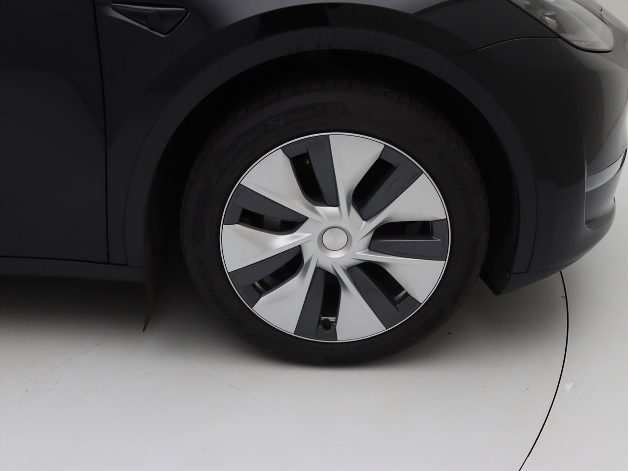 Tesla Model Y Long Range AWD 75kWh 351pk 94.7% SoH [ AMD RYZEN+AUTOPILOT+19 INCH+PREMIUM AUDIO ] 13