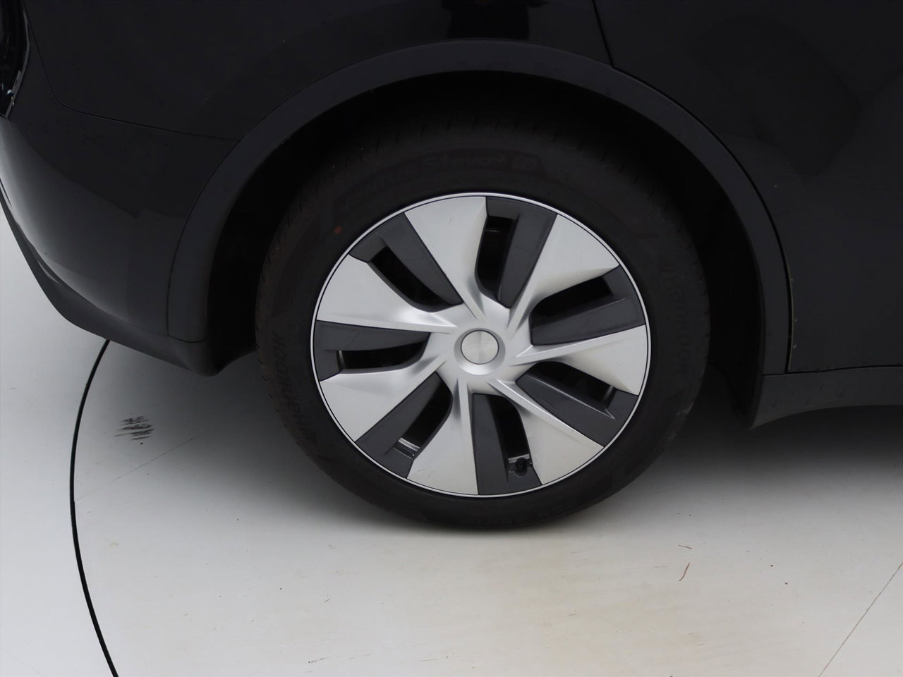 Tesla Model Y Long Range AWD 75kWh 351pk 94.7% SoH [ AMD RYZEN+AUTOPILOT+19 INCH+PREMIUM AUDIO ] 12