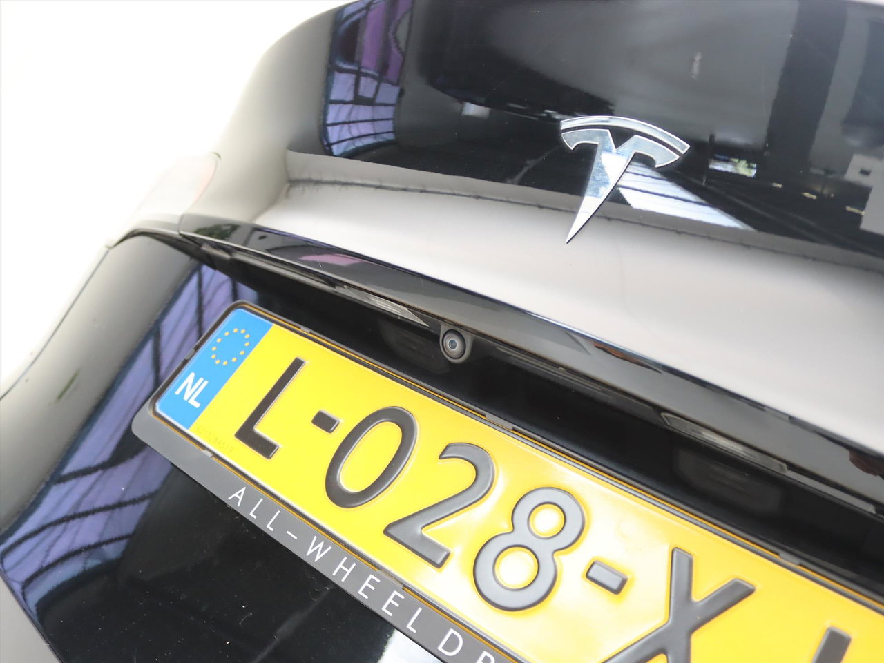 Tesla Model Y Long Range 351pk AWD [ TREKHAAK+AUTOPILOT+19 INCH+PREMIUM AUDIO ] 24