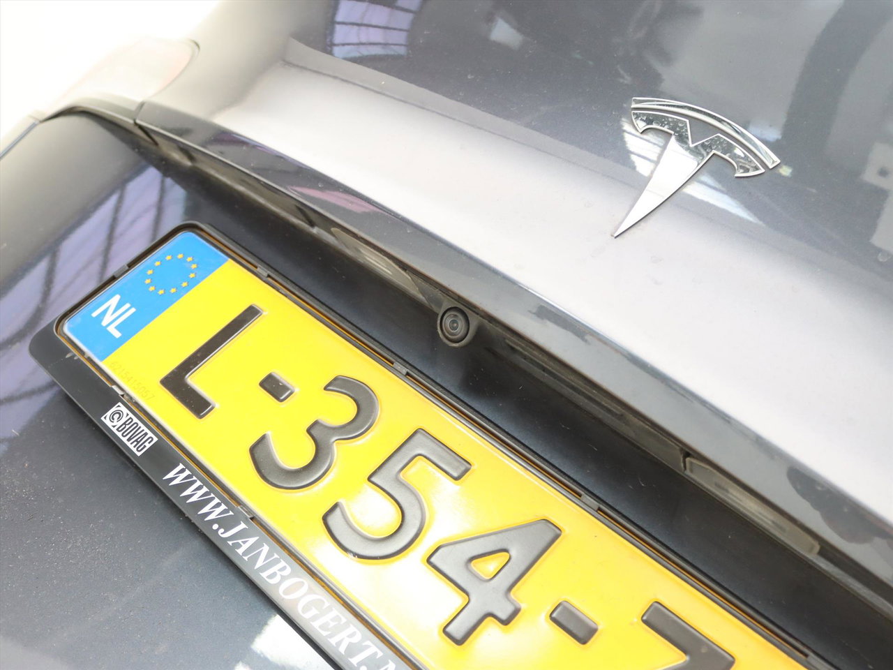 Tesla Model Y Long-Range AWD 351pk 75 kWh [ FSD+19 INCH+WARMTEPOMP+PREMIUM AUDIO ] 8