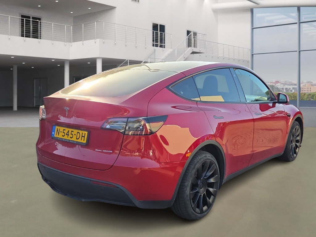 Tesla Model Y Long-Range AWD 351pk 75 kWh [ AUTOPILOT+WARMTEPOMP+20 INCH+PREMIUM AUDIO ] 3