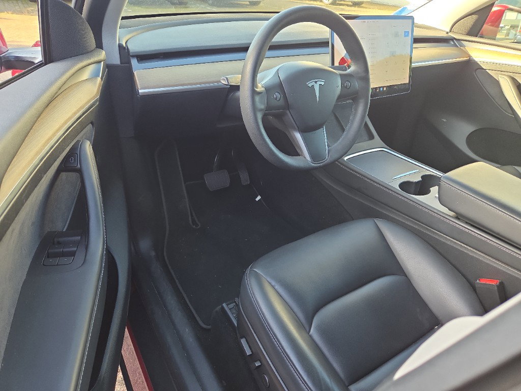 Tesla Model Y Long-Range AWD 351pk 75 kWh [ AUTOPILOT+WARMTEPOMP+20 INCH+PREMIUM AUDIO ] 13